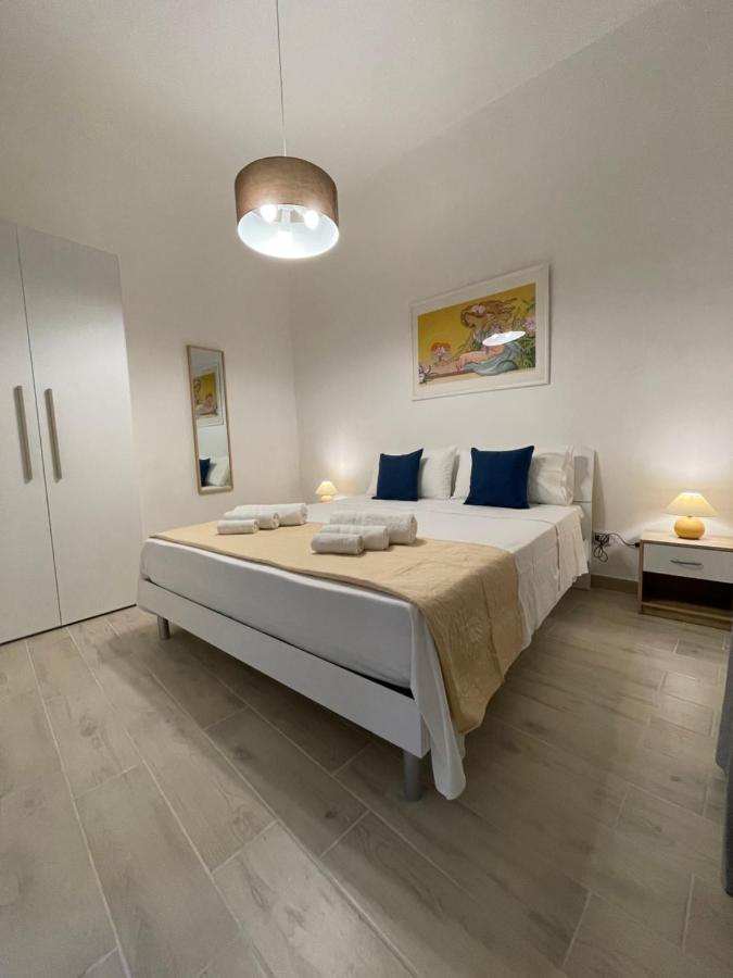 Apartamento Dimora Sant Agostino Luxury Maximum Theater Palermo Exterior foto