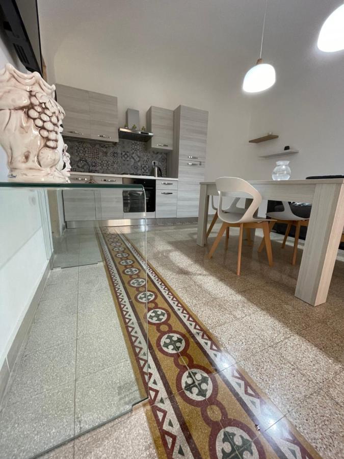 Apartamento Dimora Sant Agostino Luxury Maximum Theater Palermo Exterior foto